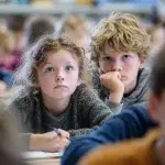 Prime de Noël 2025 : jusqu&rsquo;à 442 € attendus mi-décembre, êtes-vous éligible ?